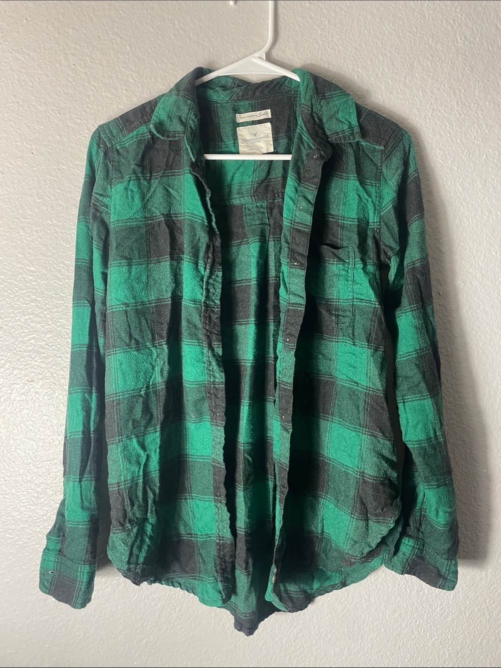American Eagle Outfitters Green and Black Plaid Shirt